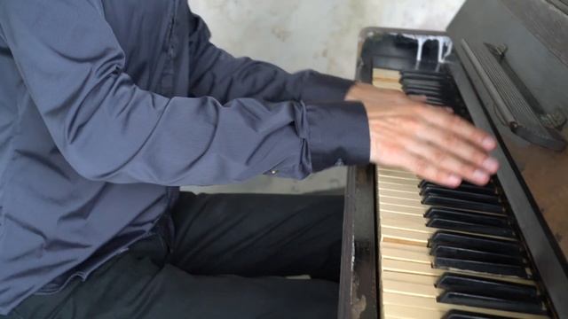 Piano music: "Enliven" by Philip Shpartov смотреть онлайн