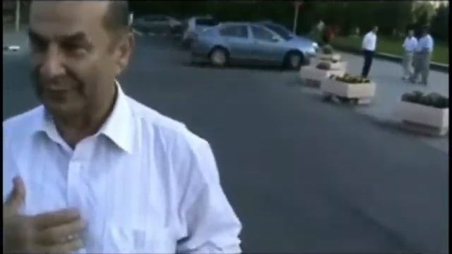 Мэр Краматорска подрался с журналистом смотреть онлайн