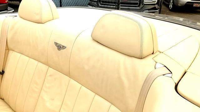 2007 Bentley Azure смотреть онлайн