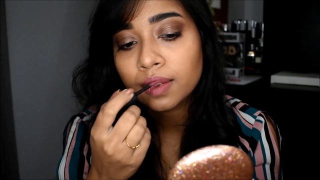 M.A.C Powder Kiss Liquid Lipcolour - More The Mehr - Ier | Swatch смотреть онлайн
