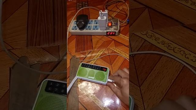 Speaker Rolton E500 FM Radio Bluetooth Record not charge смотреть онлайн