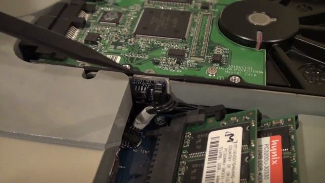 HighTechDad Replaces iMac Hard Drive Using iFixit Guide смотреть онлайн