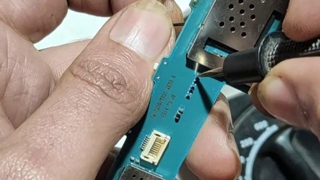 Samsung Tab 4 (SM-T231) Power button not working (power button jumper) смотреть онлайн
