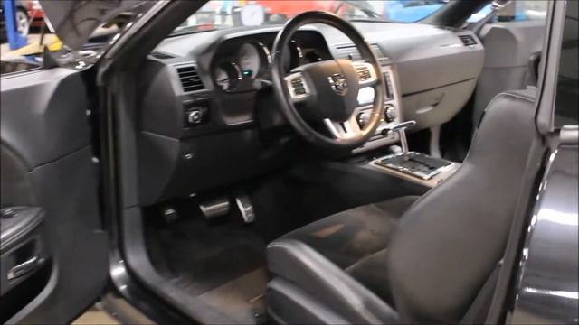 2011 Dodge Challenger смотреть онлайн