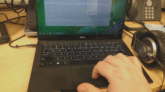 Dell XPS 13 touchpad scrolling response problem смотреть онлайн