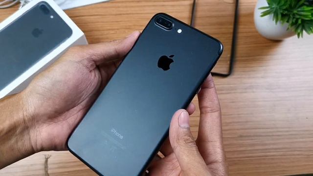 Unboxing iPhone 7 Plus 128 Harga 4jtaan Masih garansih смотреть онлайн