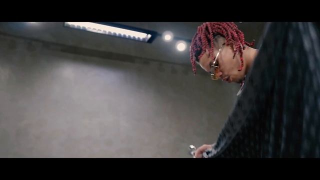 14. Vk Mac - Fire (prod. Moyz) смотреть онлайн