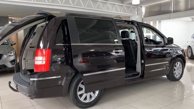 2011 Chrysler Grand Voyager 3.8 Limited Automatic смотреть онлайн