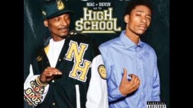 Wiz Khalifa (Feat Currensy) - OG - [Mac And Devin Go To High School] смотреть онлайн