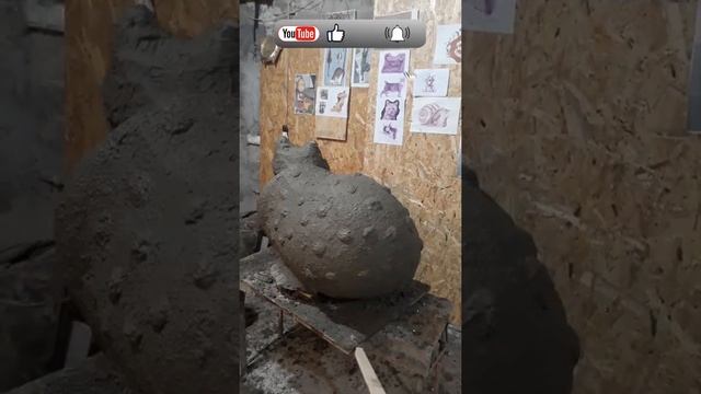 Кот-улитка. Садовая скульптура. смотреть онлайн