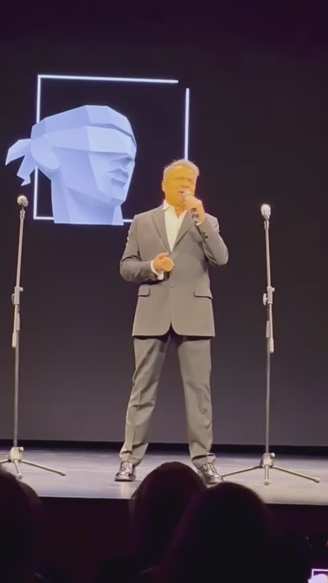 Александр Добронравов и ФЕМИДА - Высшая Юридическая Премия! Что спел ? #shorts смотреть онлайн