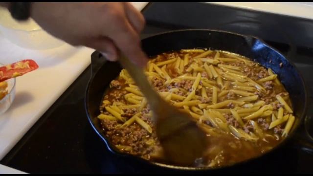 Camp Mac and Cheese with Beef смотреть онлайн