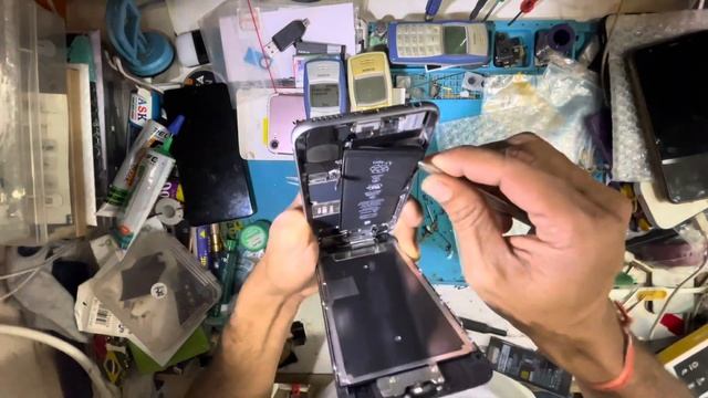 iPhone 6s Battery Replacement || Foxconn iPhone Battery смотреть онлайн