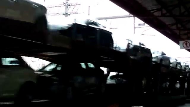 Treno Merci Bisarca Alfa Romeo Giulietta e Fiat Bravo nei pressi della stazione RFI di Orvieto смотреть онлайн