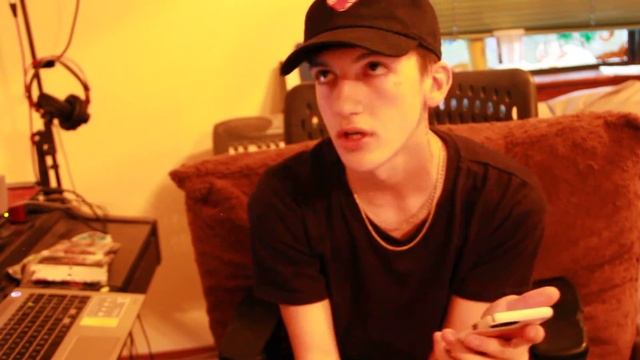 Ouch (Mac Miller Programs remix) смотреть онлайн