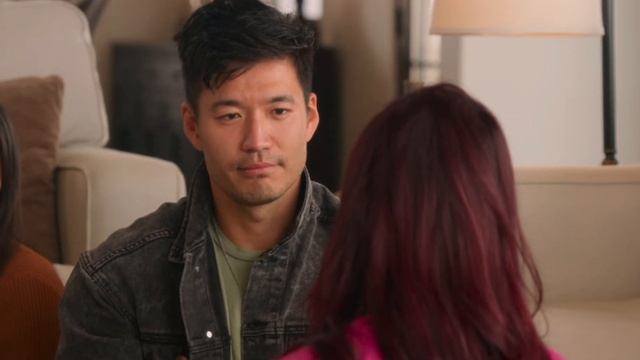 Bling Empire Season 3 Is AWFUL смотреть онлайн