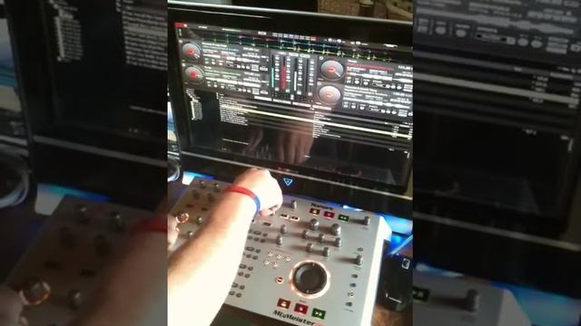 Virtualdj 7 / Mixmeister Controller Video 2 смотреть онлайн