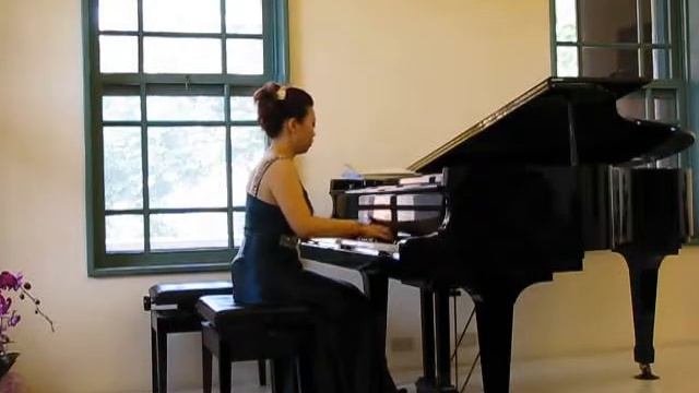 I Wen Wang Mendelssohn Venetian Gandola & Chopin Nocturne Op 27 No 2 смотреть онлайн