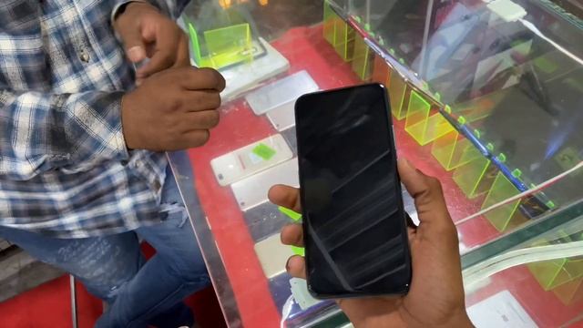 Hyderabad in Mobile Market iPhone xs Max Cheapest price Using mobile Market Samsung Oppo смотреть онлайн