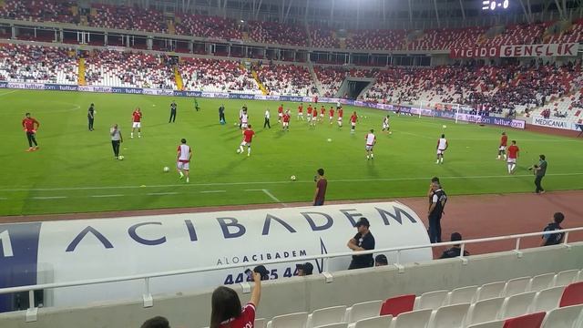 FOOTBALL WARM UP-MATCH WARM UP-MAÇ ISINMASI-CALENTEMIENTO (SPOR TOTO SÜPER LİG SİVASSPOR ) смотреть онлайн