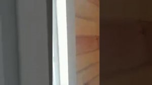 Установка пластикого окна в чистовую обсаду ( окосячку) в деревянном доме .