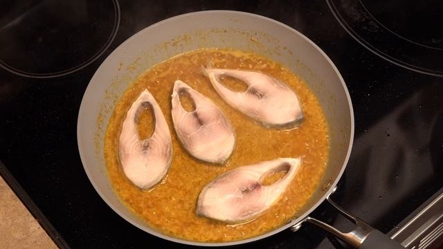 সর্ষে ইলিশ রেসিপি | সরিষা বাটায় ইলিশ | Sorisha Ilish recipe | Bangladeshi Sorse/Shorisha Ilish rann смотреть онлайн