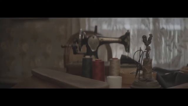 Lancia Ypsilon Commercial - Piove (Domenico Modugno) смотреть онлайн