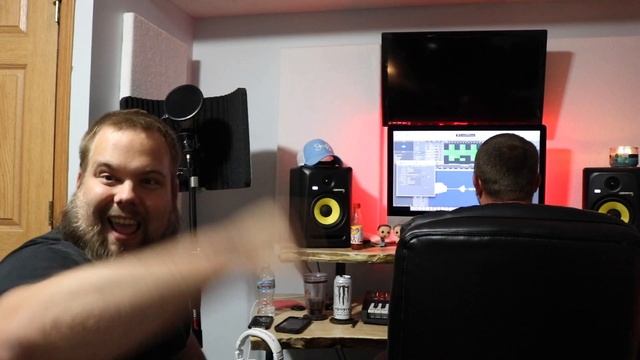 My FIRST Finished Song Ever! -Twisted Love- Collab with Logan Part 2 | Logic Pro X смотреть онлайн