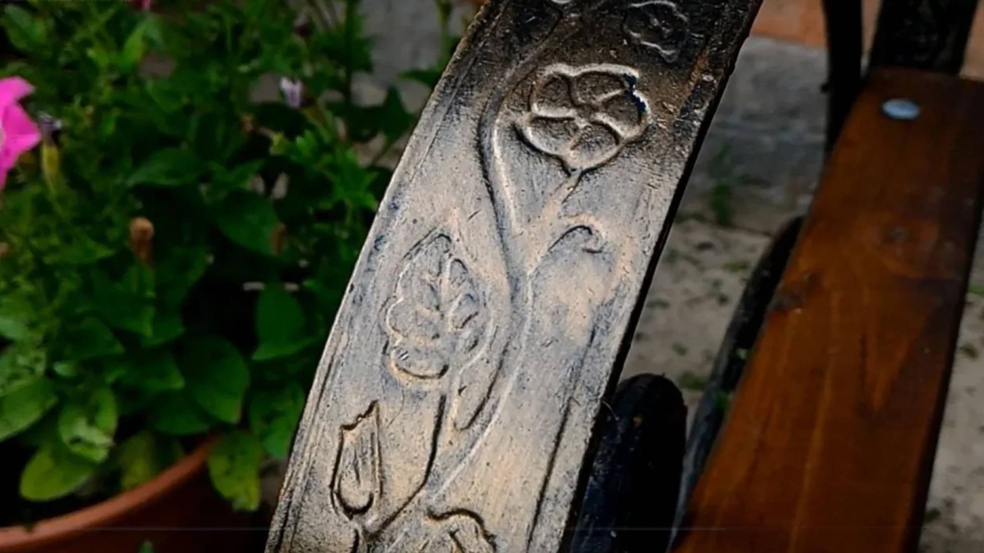 Красим древесину и элементы декора печи под СТАРИНУ лаком ПАТИНА для печей и каминов. смотреть онлайн