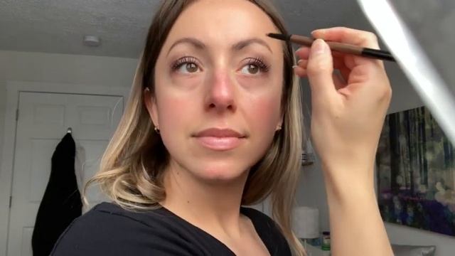 M.A.C Eyebrow Styler Brow Pencil | Our Point Of View смотреть онлайн