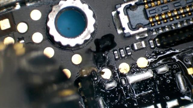 iPhone 8 not turning on or charging Motherboard repair смотреть онлайн