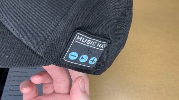 Yontune Baseball Cap with Bluetooth Speaker