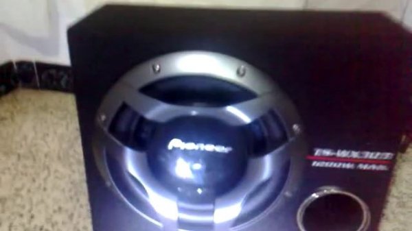 pioneer TS-WX303 bass test