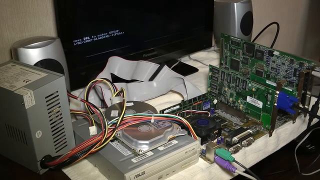 Asus P5A Mainboard - funktioniert es noch ? смотреть онлайн