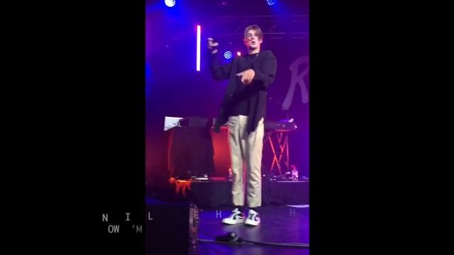 Painkiller(unreleased) -Ruel Singapore Live [Lyrics] смотреть онлайн