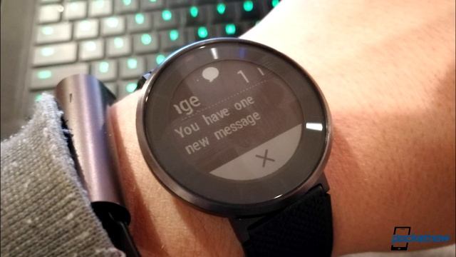 Huawei Fit Review: Can it bridge smartwatches and fitness bands? | Pocketnow смотреть онлайн