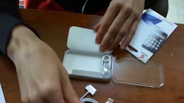 White iPod Touch unboxing - 8 gig смотреть онлайн