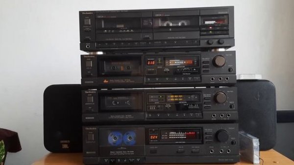 4 x Technics Stereo Cassette Deck RS-B405, RS-B305, RS-T330R, RS-B106