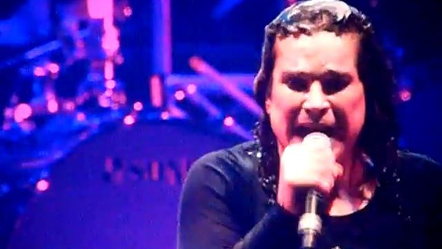 OZZFEST UK 2010 - OZZY OSBOURNE - I DON'T KNOW (Live London 18 September) смотреть онлайн