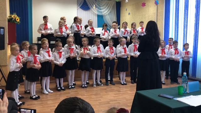 Алексей Ларин. Цикл песен "Радуга-дуга" в исполнении общего хора "Соловушки" ДМШ №1 Новосибирск. смотреть онлайн