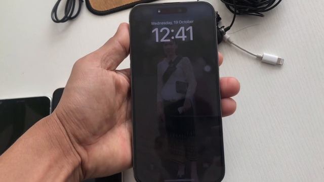 មុខងារ Always On Display លើអេក្រង់ Android Vs. iPhone 14 Pro មួយណាល្អនិងសន្សំថ្មជាង? смотреть онлайн