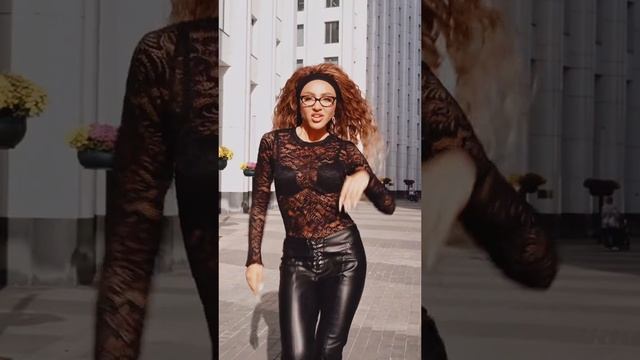 1000382214.mp4 смотреть онлайн