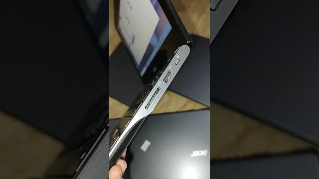 Acer C740 Windows 10 Edition 4GB RAM and 128GB M2 SSD смотреть онлайн
