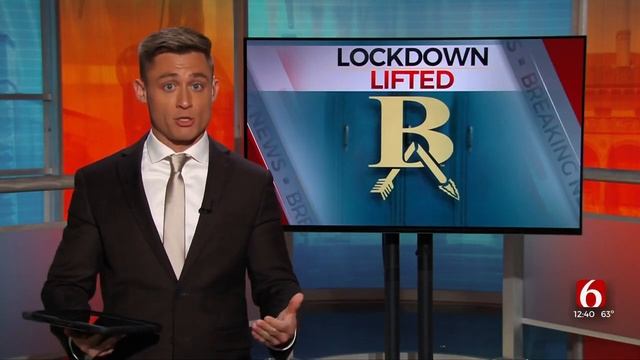 2 Students In Custody After Incident At Broken Arrow High School смотреть онлайн