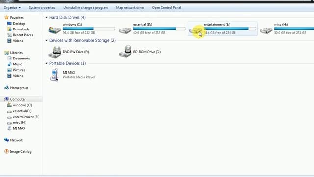 How to Change Welcome Screen in windows | Geek Essential смотреть онлайн