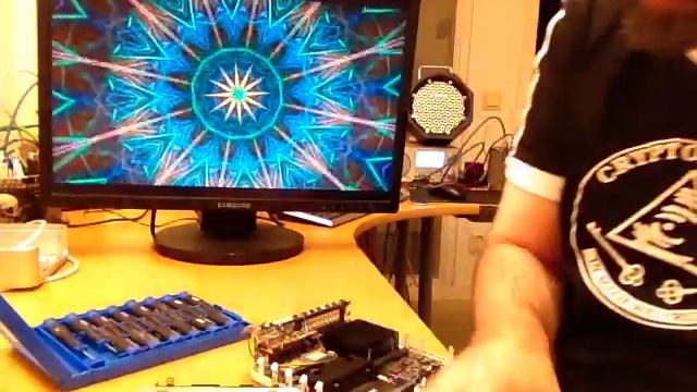 Mac Mini (A1283) RAM replacement смотреть онлайн