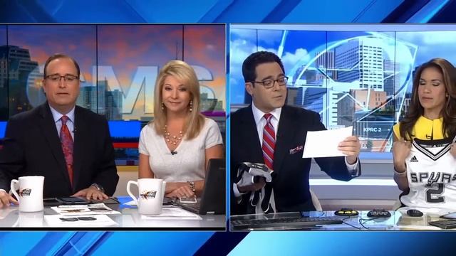 Houston TV news anchors make good on Spurs-Rockets bet смотреть онлайн