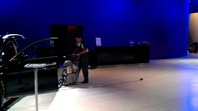 exhibition MMAC 2012 смотреть онлайн