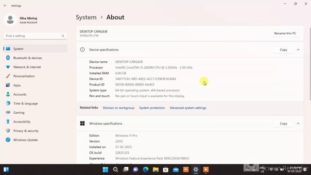 windows 11 pro on a 10 year old laptop !! mind-blowing performance 🔥 смотреть онлайн