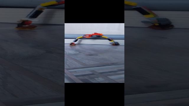 птица сходила в качалку